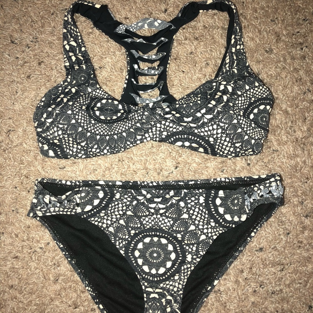 Black lace print bralette style bikini